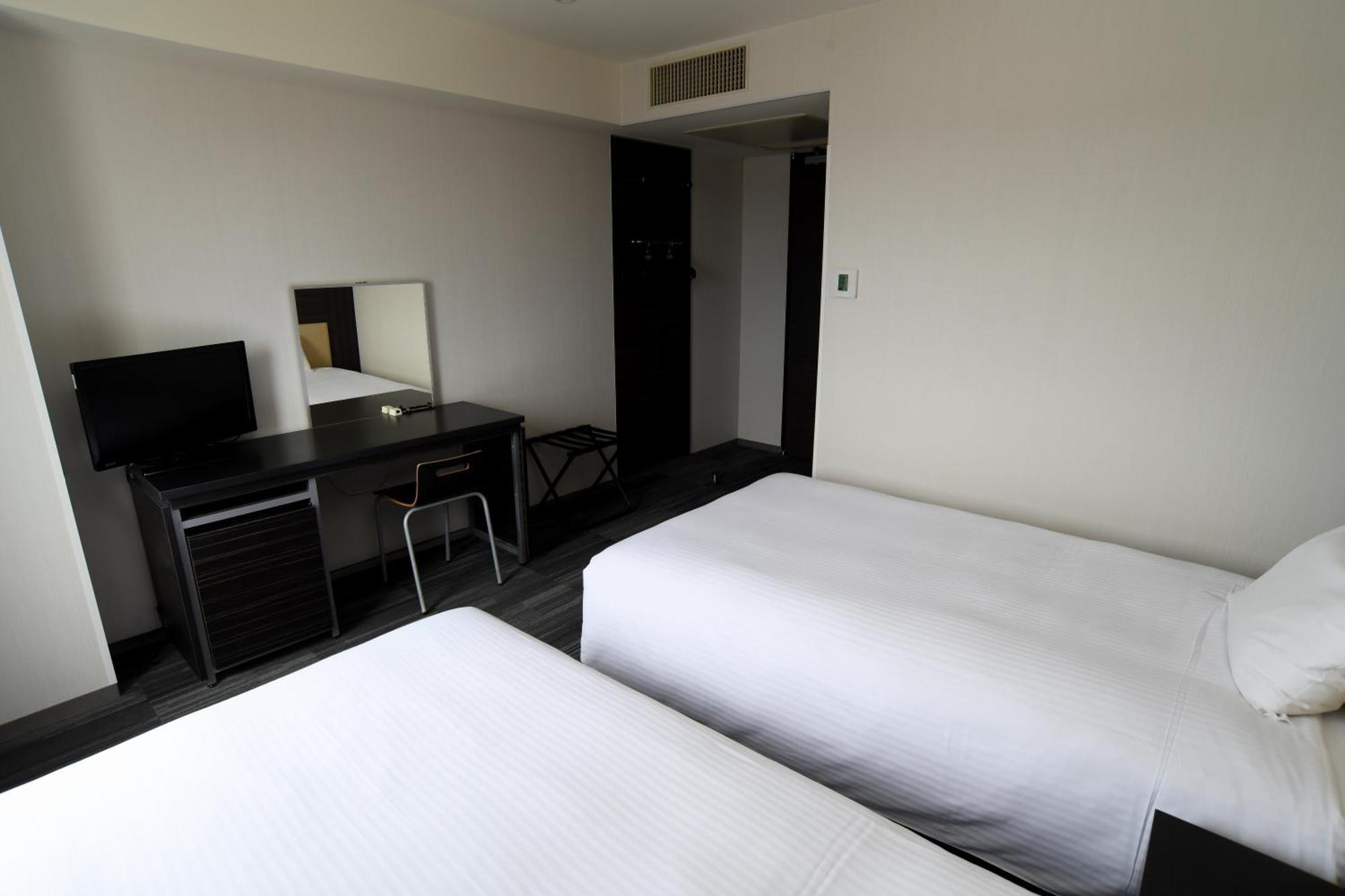 Washington R&B Hotel Hachioji Bagian luar foto