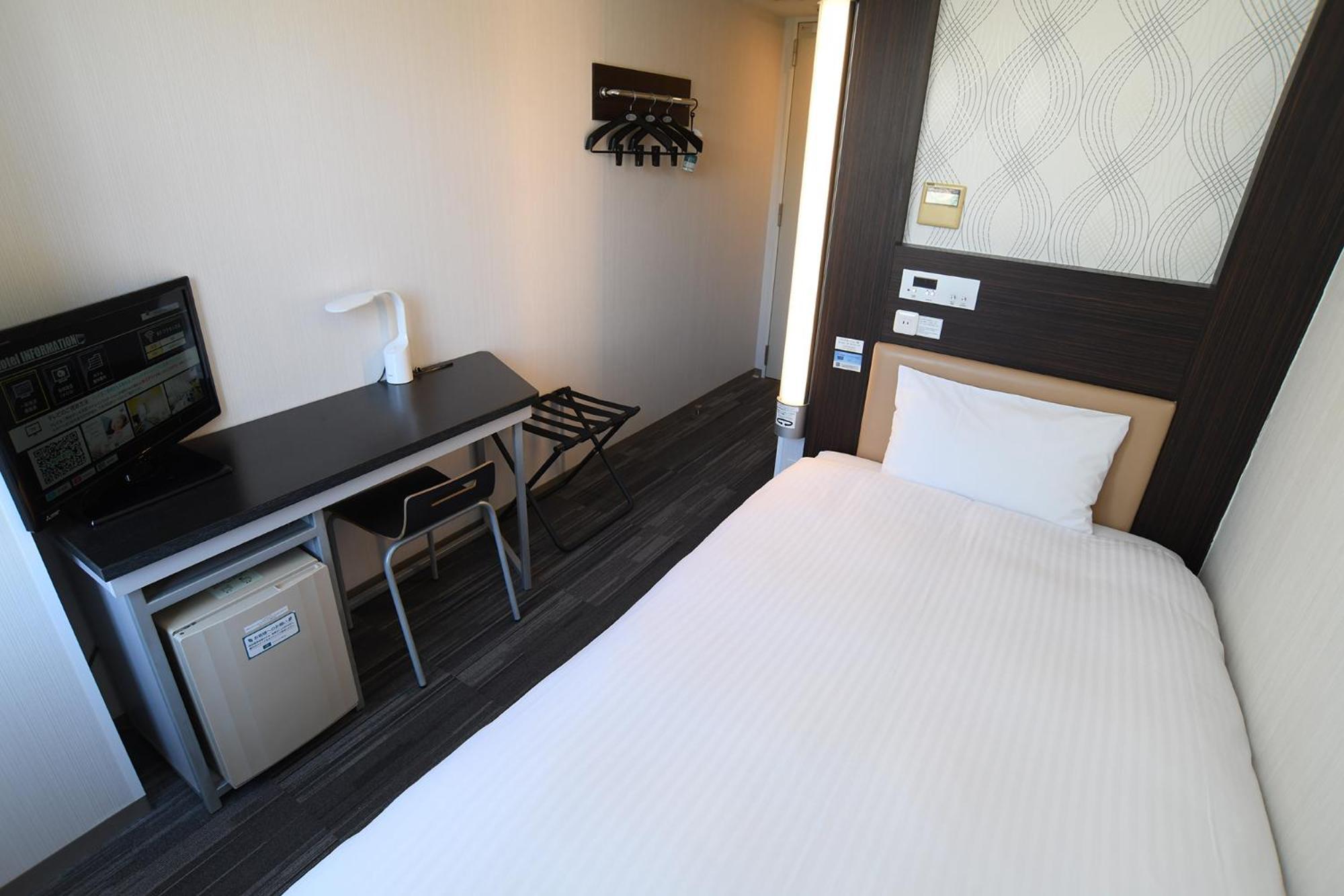 Washington R&B Hotel Hachioji Bagian luar foto